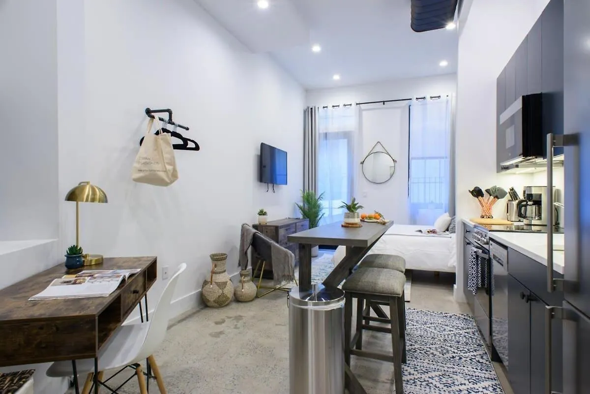 3-2 Prime East Village Private Outdoor New York