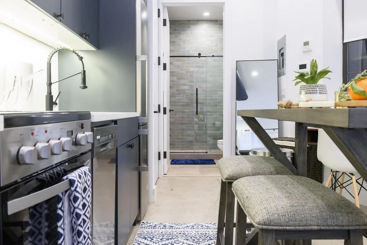 3-2 Prime East Village Private Outdoor New York Semesterbostad